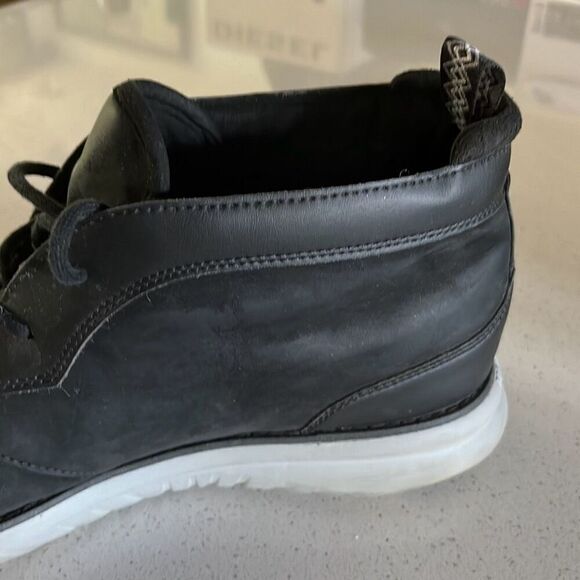 UGG Union Chukka Black EUC Men’s 12 - Picture 3 of 8